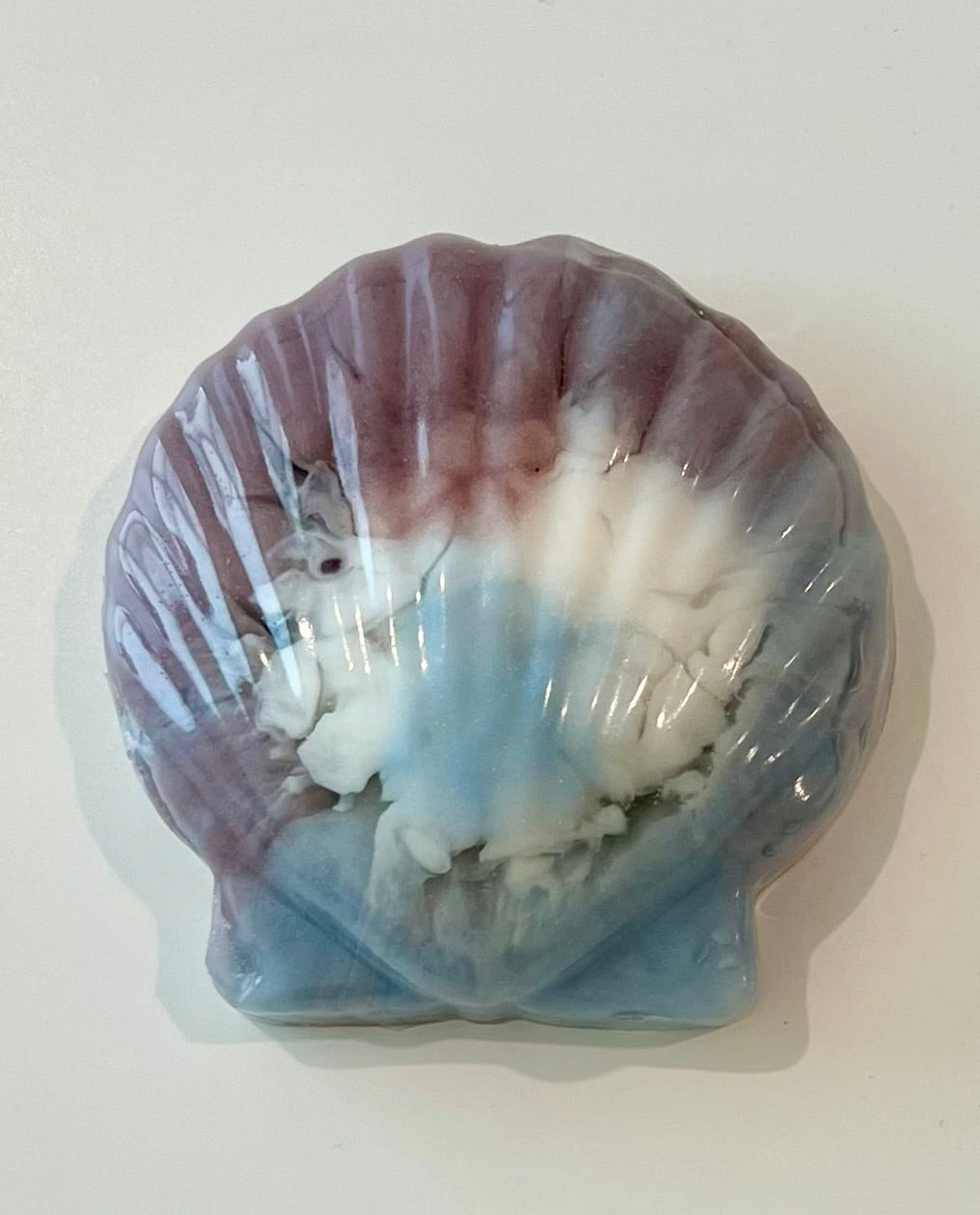 “Frosted Winter Berry” Seashell Shaped Soap Bar - Aloe Vera Based